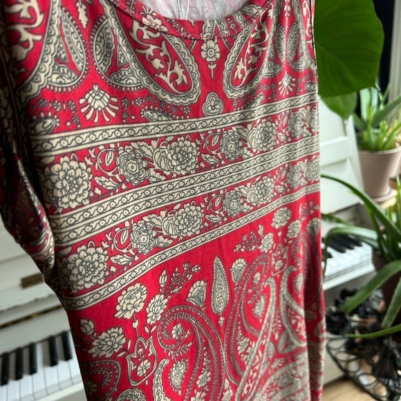 Paisley Red Sleeveless Dress w Pockets - Picture 10 of 15